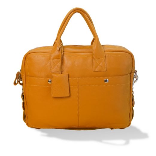 sg_man_leather_bag_camel_front_