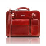 2018年10月1日【 ベジタブルタンニンレザーのビジネスバッグ VENEZIA: Red】ご購入の東京都のお客様より