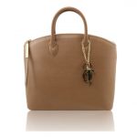 2016年5月21日【カーフレザー・サフィアーノ加工のトートバッグ Mサイズ:カラーLight Taupe】ご購入の大阪府のお客様より