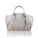 2016年7月9日【DIANA ルーガ・カーフレザーの2WAYハンドバッグMサイズ:カラーLight Grey】ご購入の兵庫県のお客様より