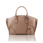 2016年6月25日【DIANA ルーガ・カーフレザーの2WAYハンドバッグMサイズ:カラーLight Taupe】ご購入の兵庫県のお客様より