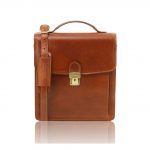 2019年10月28日【ベジタブルタンニンレザーのショルダーバッグ DAVID(Sサイズ):Honey】ご購入の兵庫県 のお客様より