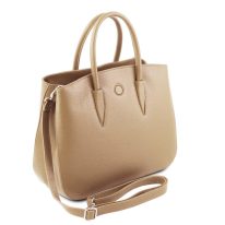 イタリア製シボ型押しレザーの2WAYハンドバッグ CAMELIA、シャンパーニュ、詳細