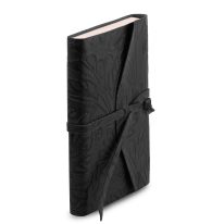 イタリア製フローラル模様レザーカバーのノート、ブラック、詳細1