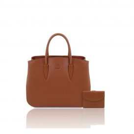 イタリア製シボ型押しレザーの2WAYハンドバッグ CAMELIA＆財布2点セット PROCIDA、コニャック