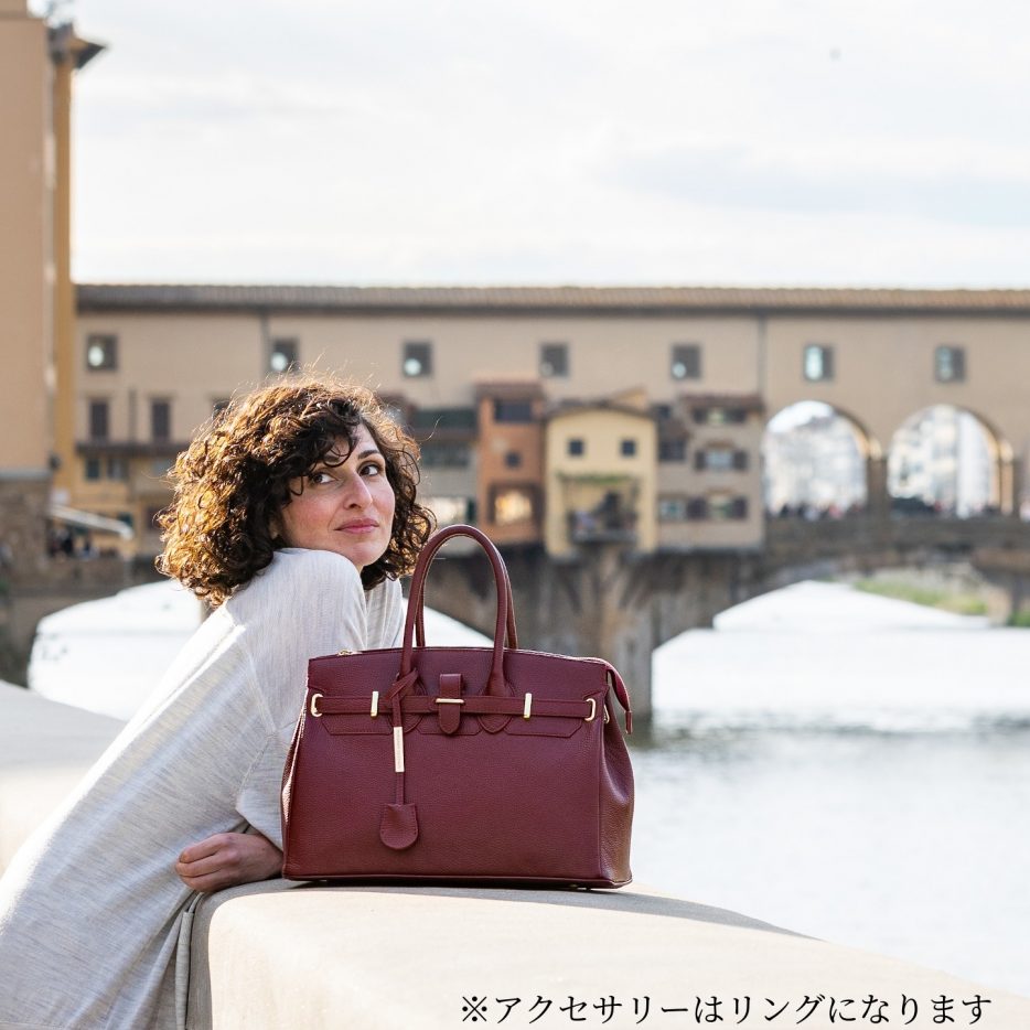 イタリア製シボ型押しレザーのエレガントなハンドバッグTL BAG、イメージ