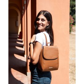 イタリア製シボ型押しレザーのやわらかいリュックTL BAG、使用イメージ