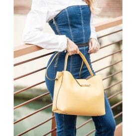 イタリア製シボ型押しレザーのフロントポケットリュック TL BAG、イメージ