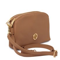 LILY イタリア製 2WAYレザーポシェット、キャラメル