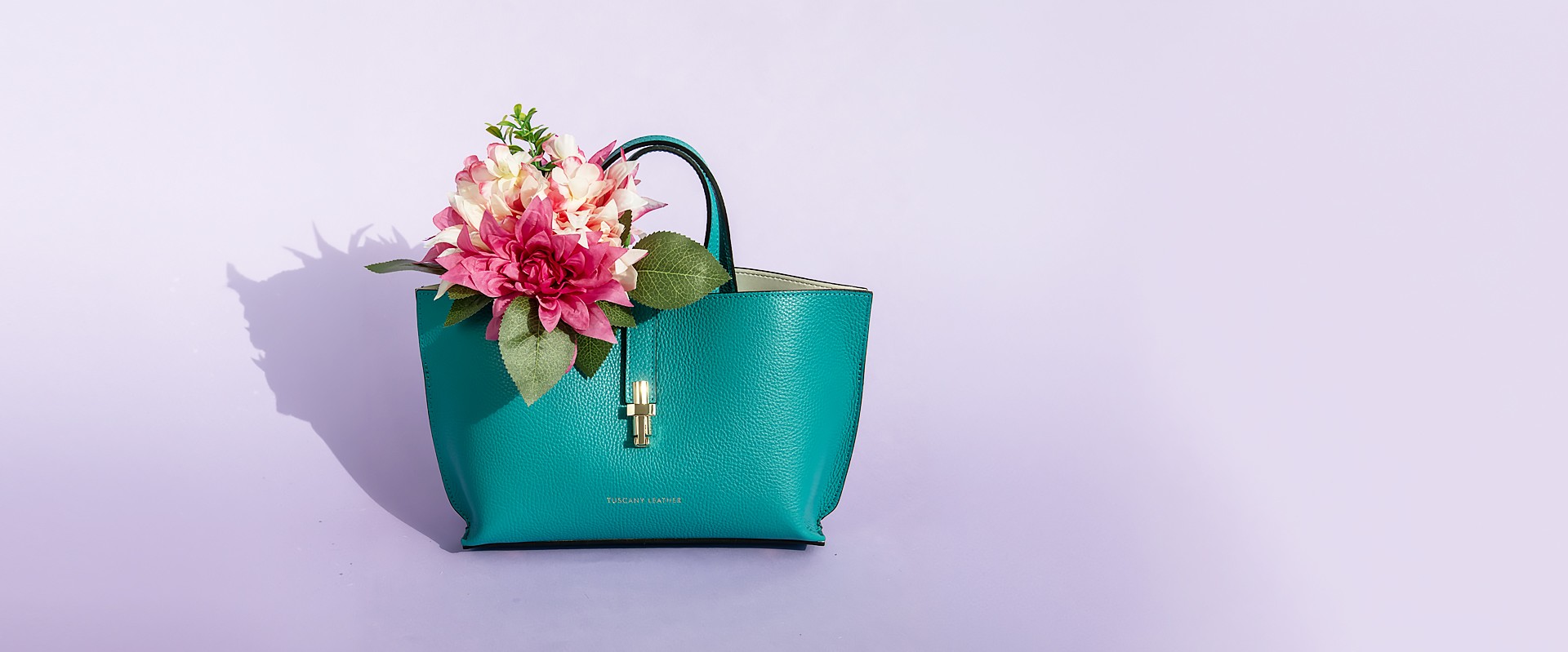 イタリア製レザーバッグ春夏ニューコレクション