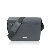 イタリア製サフィアーノレザーのメッセンジャーバッグ MESSENGER、グレー