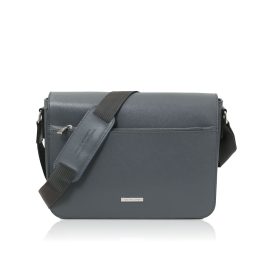 イタリア製サフィアーノレザーのメッセンジャーバッグ MESSENGER、グレー