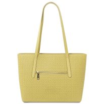 イタリア製DEDALO イントレチャート編み込み風フルグレインレザートートバッグ、パステルイエロー