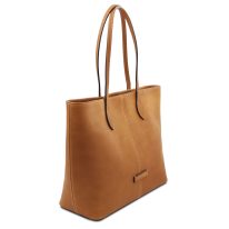 ベジタブルタンニンレザーのトートバッグ ESSENZA、ナチュラル